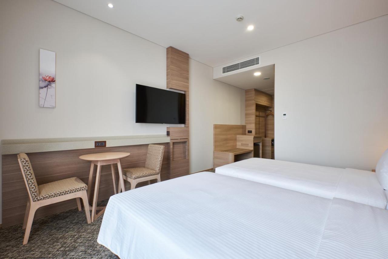 מלון הו צ'י מין סיטי Sotetsu Grand Fresa Saigon 相鉄グランドフレッサ サイゴン מראה חיצוני תמונה